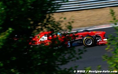 Stewart écarte Alonso de la course au titre