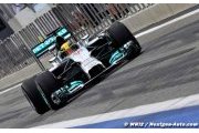 Ecclestone now tips Hamilton for title