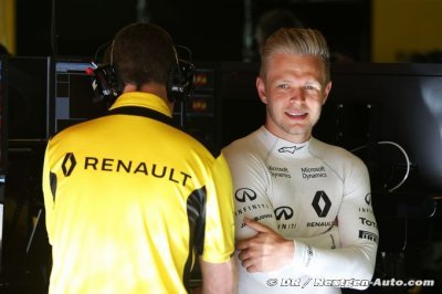 No ’negative pressure’ at Renault - Magnussen