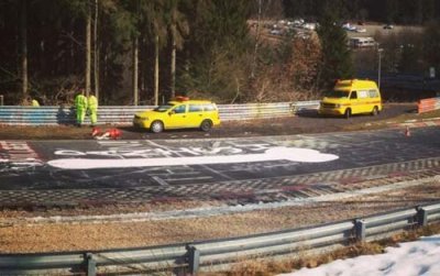 Un pénis géant sur le Nurburgring