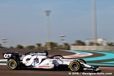 Carlin&nbsp;: Tsunoda pourrait lutter rapidement contre Gasly