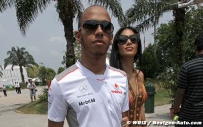 Lauda se régale du duel entre Button et Hamilton