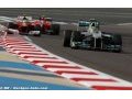 Rosberg défend ses manœuvres en piste