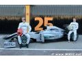 Mercedes reveals 1 February debut for W02