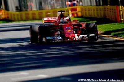 Vettel beats Hamilton to sensational Australian Grand Prix win
