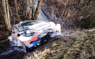 Robert Kubica termine son Monte Carlo dans le fossé