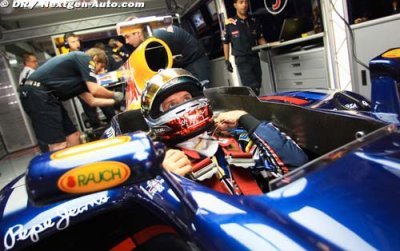 World champion Vettel head ROC show
