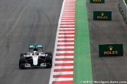 Silverstone, L2 : Hamilton en tête, Rosberg à l'arrêt