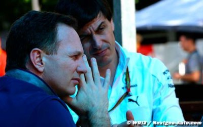 Red Bull propose un V6 bi-turbo, Mercedes s’y oppose fermement