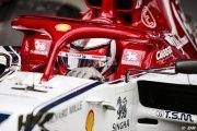 Raikkonen partira des stands, Perez en fond de grille