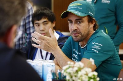 Pour Alonso, Aston Martin F1 est encore une petite équipe par rapport à Mercedes ou Ferrari