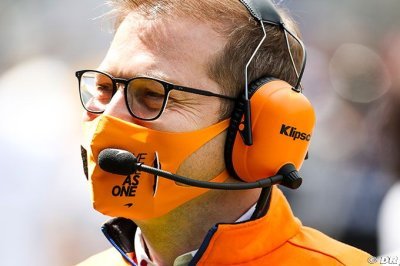 McLaren F1 a donné ‘plein de devoirs’ à faire à Ricciardo