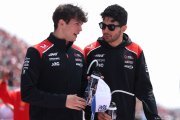 Haas F1 dans une impasse : Ocon vivement critiqué, Bearman déjà promis à Ferrari