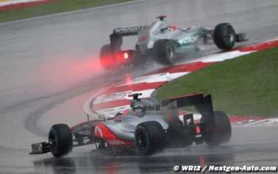 Button hoping to put ‘bad day in the office’ behind him in China