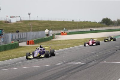 Sophia Flörsch se paie les W Series