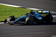 Alonso fires up Mercedes rumours at Aston Martin launch