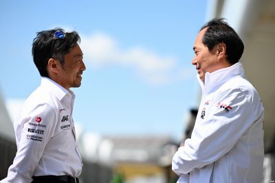 Komatsu meets Toyota chairman as partnership grows