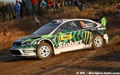 Wilson finishes the first day seventh overall