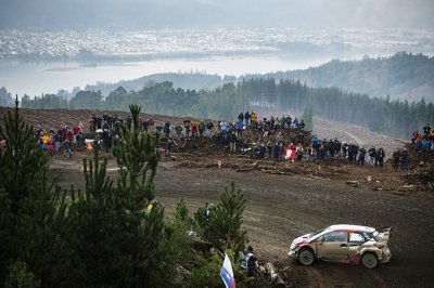 Rally Chile, friday: Dominant Tänak leads