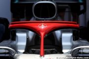 D'autres hommages à Lauda vont avoir lieu, Mercedes peint son Halo en rouge
