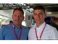 Verstappen se félicite de l'intérêt de Red Bull pour son fils