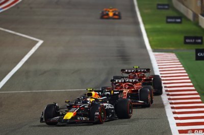 Perez fait le travail qu’il faut pour ne pas être ’détruit’ par Verstappen