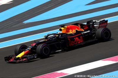 Red Bull entame bien son week-end au Castellet