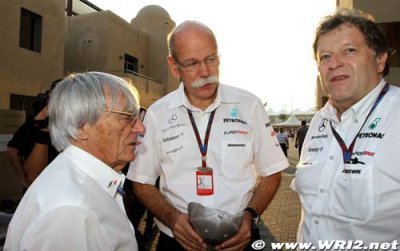 Mercedes apprécie la mise en retrait d’Ecclestone