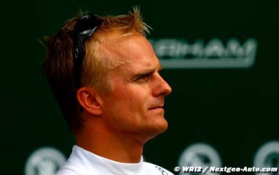 Lotus to announce Kovalainen as Raikkonen replacement?
