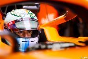 Vidéo - La McLaren MCL35M en piste avec Daniel Ricciardo