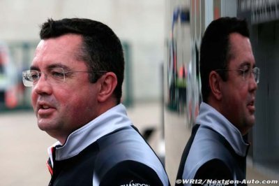 Eric Boullier satisfait du report du Halo