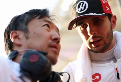 Chez Haas F1, ’personne n’est satisfait’ de la saison 2025 d’Ocon