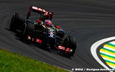 Grosjean&nbsp;: Finir la Lotus E22 à coups de marteau