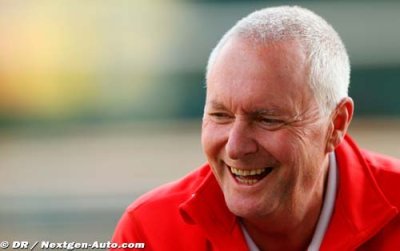 Booth se réjouit des moteurs Ferrari pour Marussia