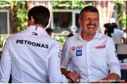 Steiner : Le 'très intelligent' Wolff 'mérite le respect' pour sa réussite