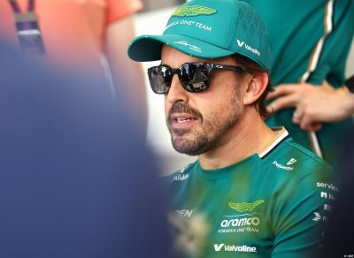 Alonso&nbsp;: Verstappen s’amusera plus ailleurs qu’en F1
