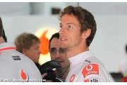 Button should help Hamilton now, thinks Horner