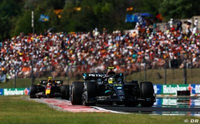 Une ’erreur’ a compromis le début de course de Mercedes F1 en Hongrie