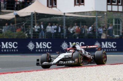 Tsunoda admet que l’arrivée de Ricciardo le place dans ’une nouvelle situation’