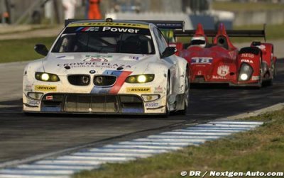 Le BMW Team RLL débute 2012 par un succès