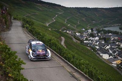 Deutschland, SS12-13: Blow for Ogier