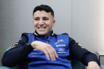 Hadjar&nbsp;: À 21 ans, j’ai le luxe de me comparer à Verstappen