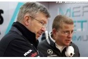 La Mercedes a une troisième pédale