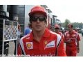 No more 2011 car development now - Alonso