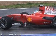 Ferrari perturbé par la pluie à Jerez