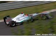 Schumacher criticism 'bad for F1' - Villeneuve