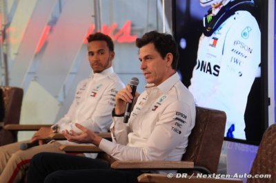 Hamilton contract talks to start soon - Wolff
