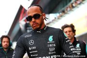 Losing race engineer a 2025 hazard for Hamilton - Villeneuve