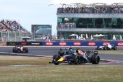 Départ raté, pneus détruits : Verstappen paye cher les problèmes de Red Bull au Sprint