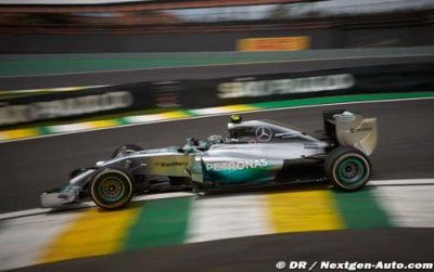Interlagos, FP2: Rosberg continues to set the pace